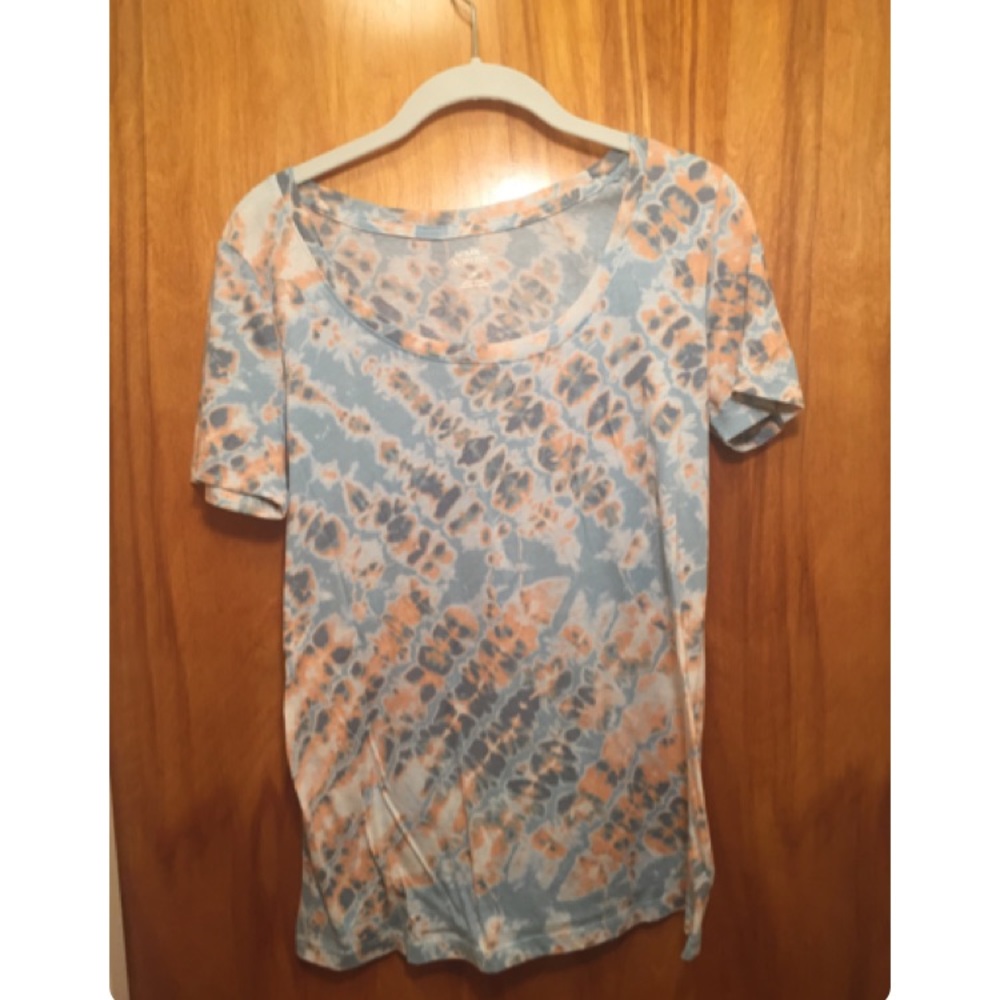 URBAN OUTFITTERS tie dye graphic t-shit size L